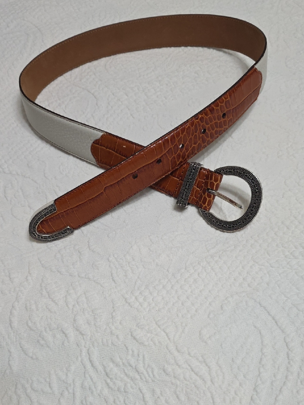 Western🩷 Ivory And Sienna Brown Belt Small/Medium